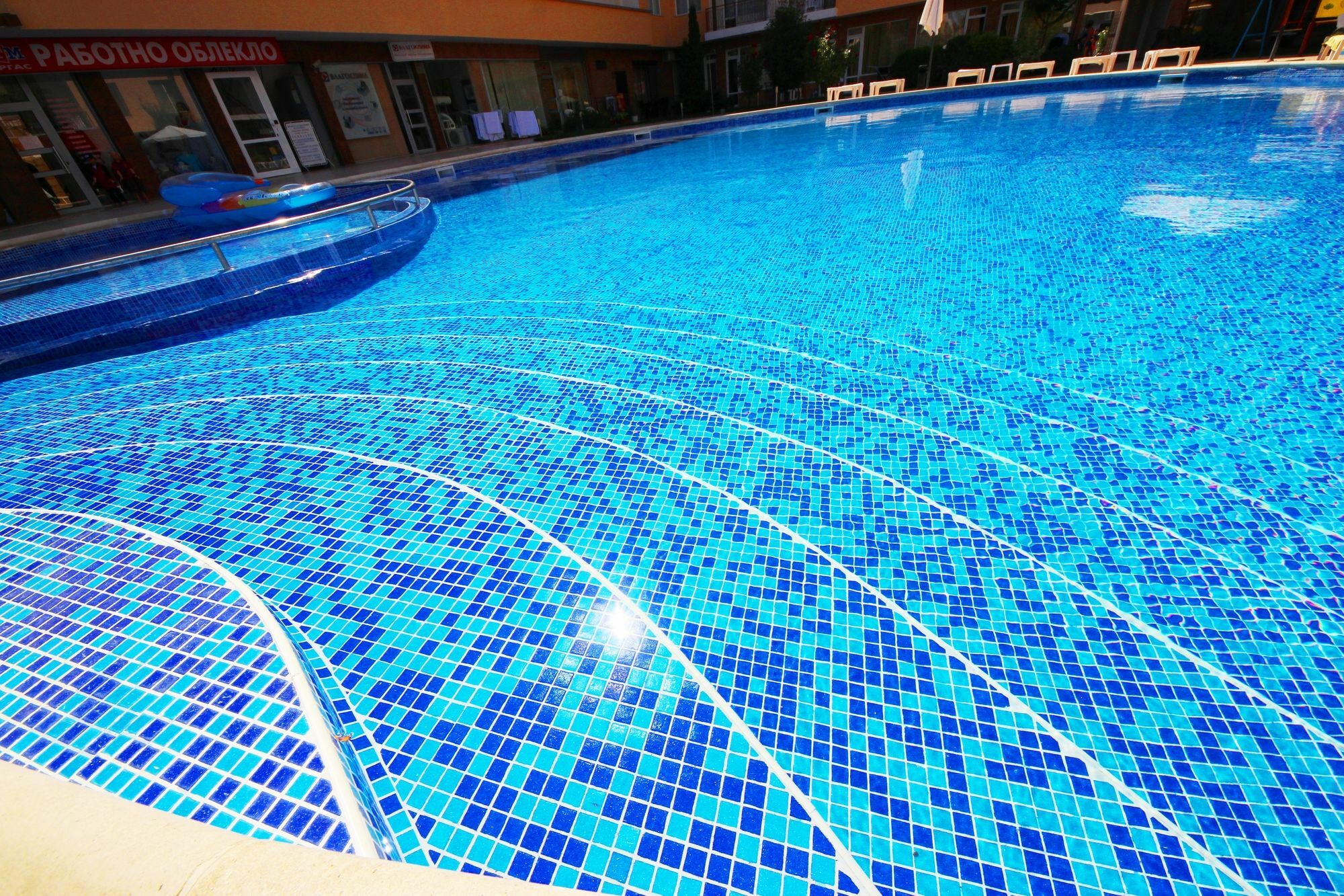 Sunny Day 1 - Menada Apartments Pantai Sunny Bagian luar foto