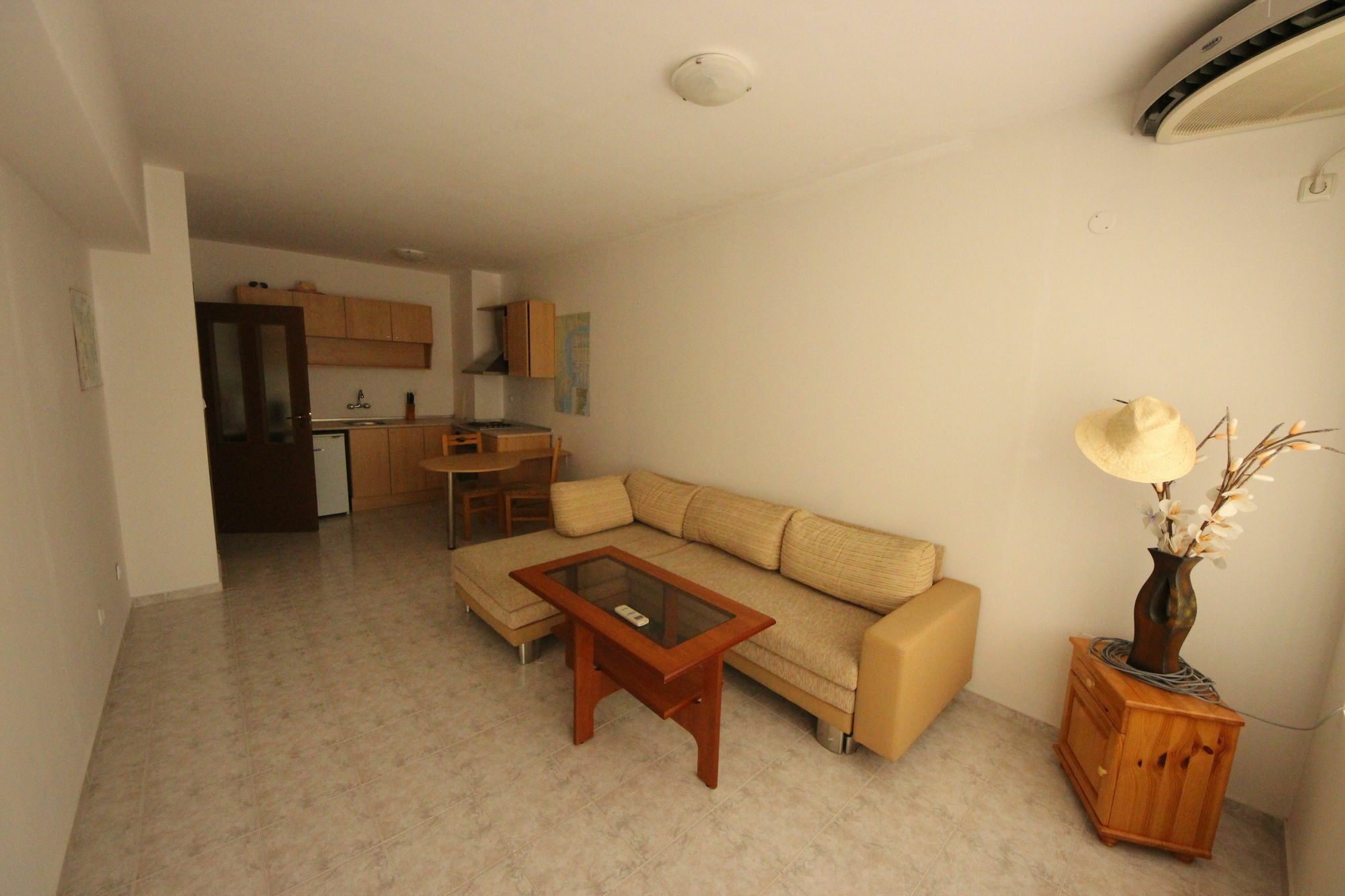 Sunny Day 1 - Menada Apartments Pantai Sunny Bagian luar foto